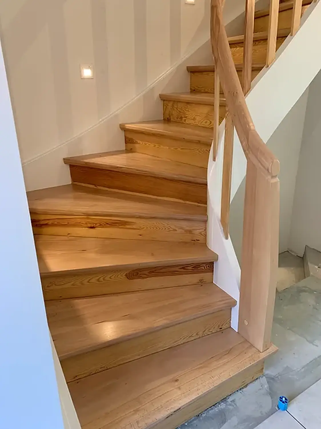 Treppenrenovierung & Treppensanierung von Handwerksbetrieb