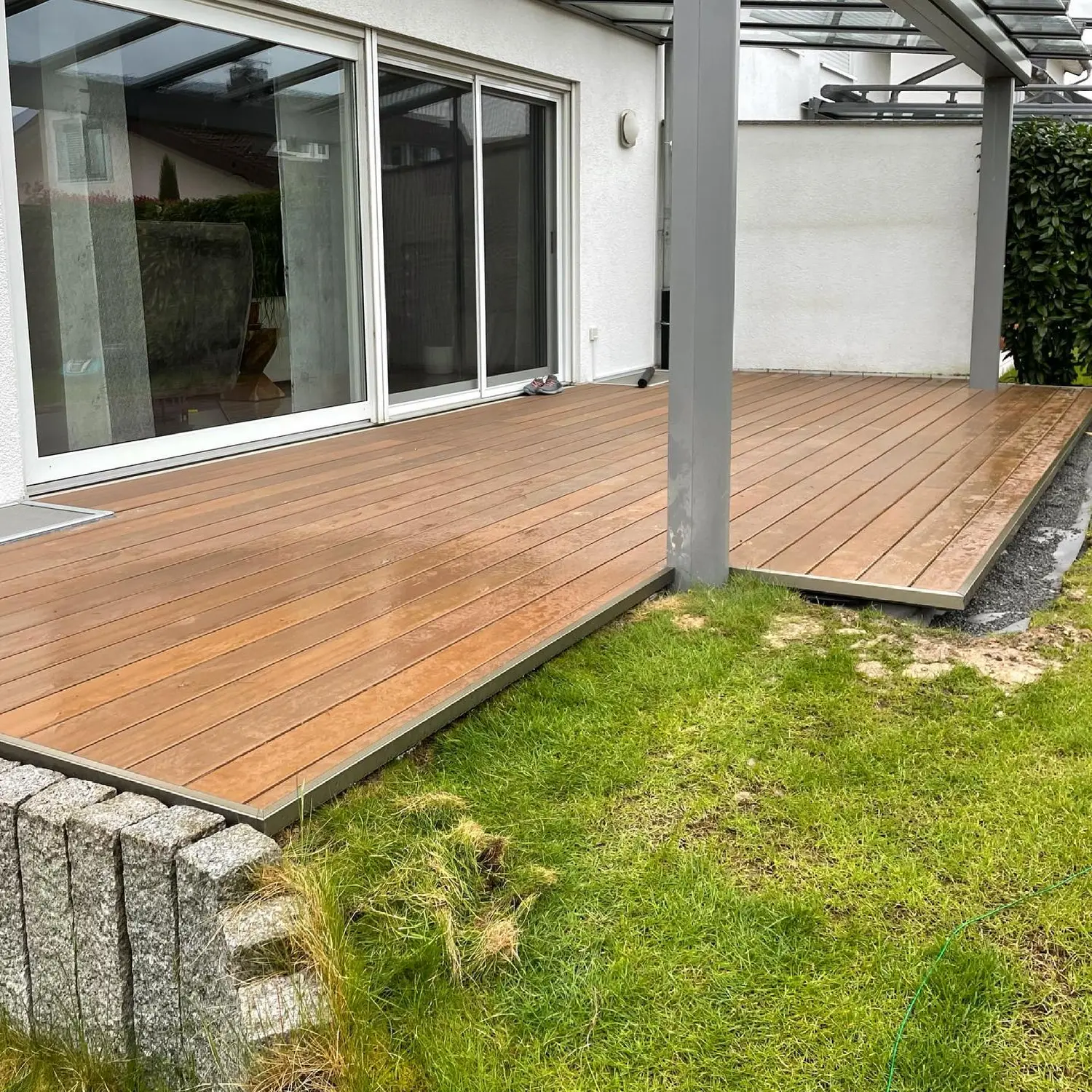 Terrasse von Handwerksbetrieb